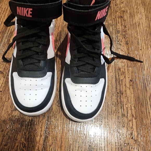 Nike Black and Pink High-Tops - Picture 3 of 5